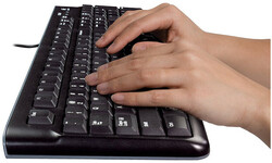 foto 2 LOGITECH afbeelding 920-002562 RANDAPPARATUUR > INVOER APPARATEN > TOETSENBORDEN > SET BEDRAAD